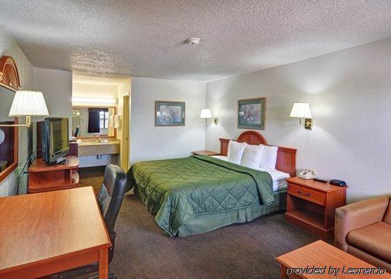 Hotel Super 8 By Wyndham Texas Decatur